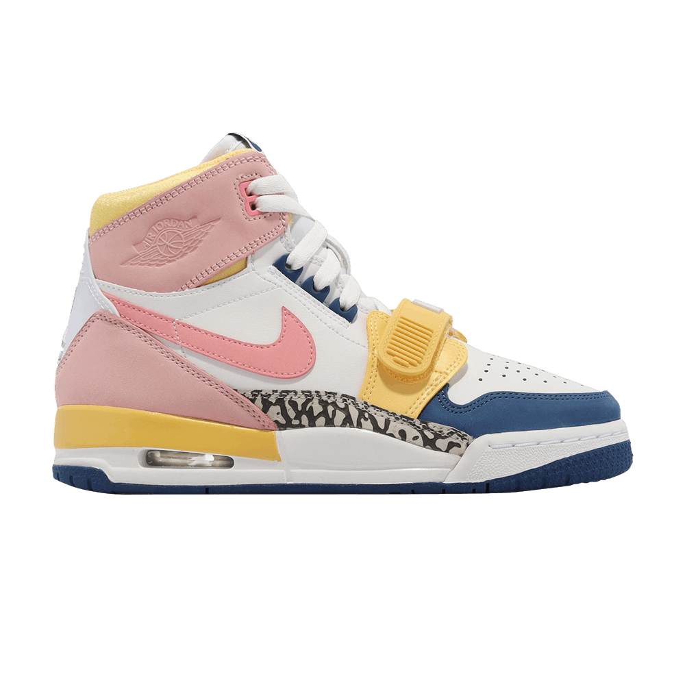 Jordan Legacy 312 GS  White Coral French Blue((M)US10.5/EUR44.5)