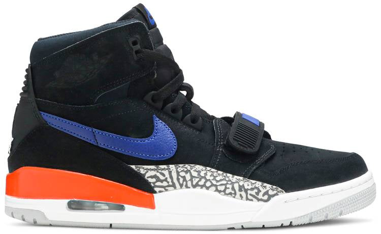 Jordan Legacy 312  Knicks  AV3922-048((M)US7/EUR40)